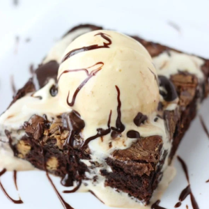 Brownie Sundae